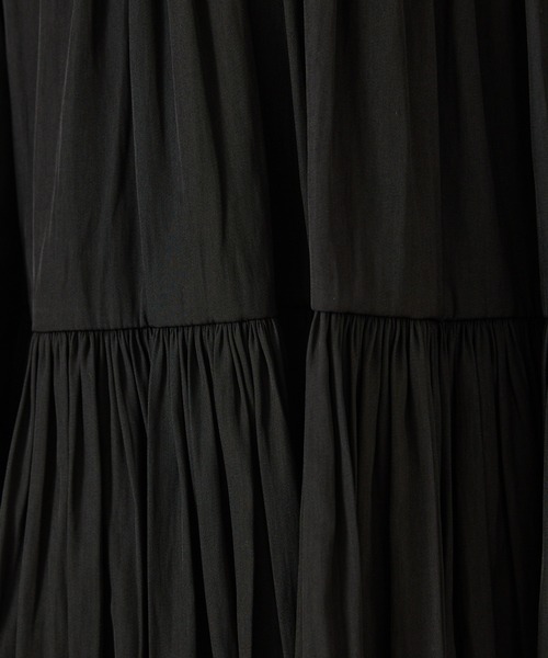 qualite（カリテ）の「エアーフローティアードブラウス/秋服/冬服/オフィスカジュアル（シャツ/ブラウス・レディース・ブラック/オフホワイト・フリー）」の18枚目の写真