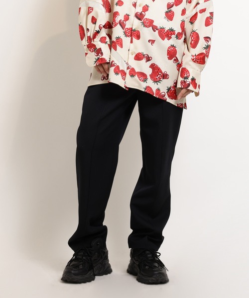 MILKBOY(ミルクボーイ)の「PIN TUCKED パンツ(スラックス・メンズ・A/B・FREE)」の2枚目の写真
