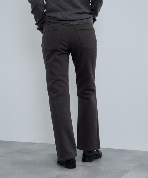 NAVY(ネイビー)の「nAvy マックヒート裏起毛ストレートパンツ(デニムパンツ・レディース・ブルー系2/ブラック/ブルー系1/チャコール・M/L/S/XS)」の6枚目の写真