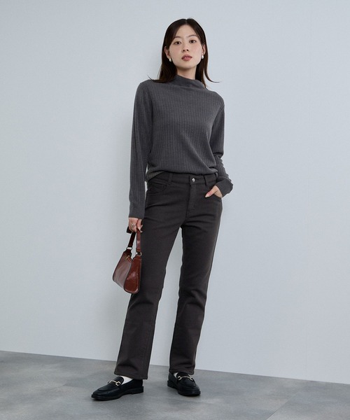 NAVY(ネイビー)の「nAvy マックヒート裏起毛ストレートパンツ(デニムパンツ・レディース・ブルー系2/ブラック/ブルー系1/チャコール・M/L/S/XS)」の7枚目の写真