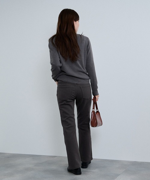 NAVY(ネイビー)の「nAvy マックヒート裏起毛ストレートパンツ(デニムパンツ・レディース・ブルー系2/ブラック/ブルー系1/チャコール・M/L/S/XS)」の8枚目の写真