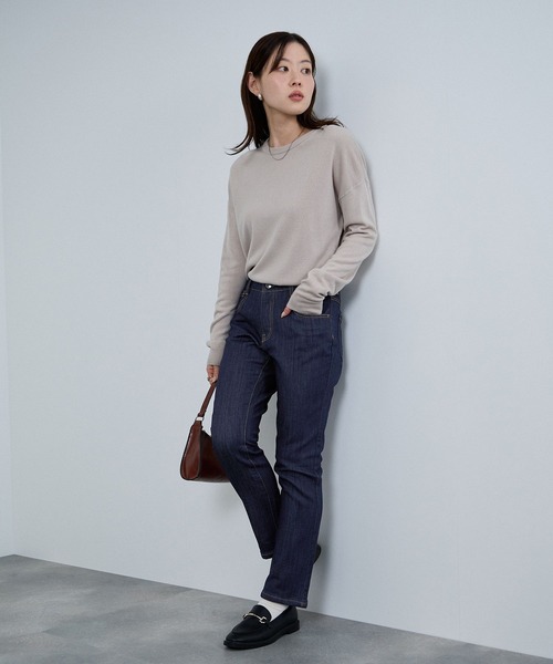 NAVY(ネイビー)の「nAvy マックヒート裏起毛ストレートパンツ(デニムパンツ・レディース・ブルー系2/ブラック/ブルー系1/チャコール・M/L/S/XS)」の13枚目の写真