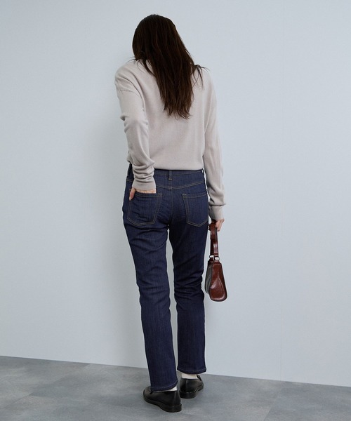 NAVY(ネイビー)の「nAvy マックヒート裏起毛ストレートパンツ(デニムパンツ・レディース・ブルー系2/ブラック/ブルー系1/チャコール・M/L/S/XS)」の17枚目の写真