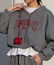 AO2（アオズ）の「Sweatshirt Set Up with AirPods Case / AirPodsケース付き スウェットセットアップ（セットアップ）」