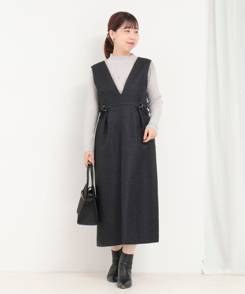 NOLLEY’S(ノーリーズ)の「メランジヘリンボンツィードサイドベルトワンピース(ワンピース・レディース・ライトグレー/チャコールグレー・38)」の3枚目の写真