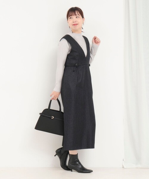 NOLLEY’S(ノーリーズ)の「メランジヘリンボンツィードサイドベルトワンピース(ワンピース・レディース・ライトグレー/チャコールグレー・38)」の5枚目の写真