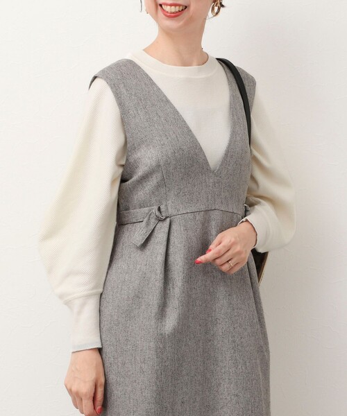 NOLLEY’S(ノーリーズ)の「メランジヘリンボンツィードサイドベルトワンピース(ワンピース・レディース・ライトグレー/チャコールグレー・38)」の9枚目の写真