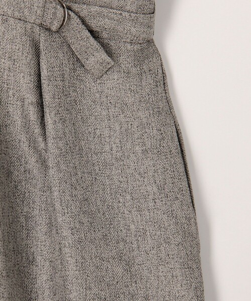 NOLLEY’S(ノーリーズ)の「メランジヘリンボンツィードサイドベルトワンピース(ワンピース・レディース・ライトグレー/チャコールグレー・38)」の21枚目の写真