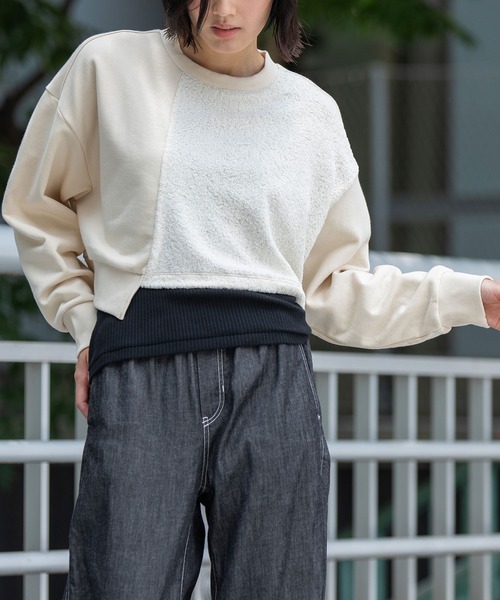 Munich(ミューニック)の「裏毛×チンチラアシンメトリースウェット(スウェット・レディース・ブラック/キャメル/アイボリー・FREE)」の17枚目の写真