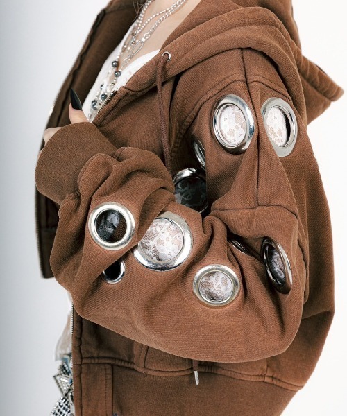 ROYAL FLASH（ロイヤルフラッシュ）の「MITSUKI/ミツキ/EYELET HOODIEＥ（パーカー・レディース・キャメル/ブラック・F）」の9枚目の写真