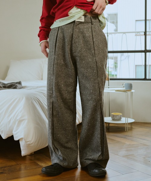 common gull products.(コモンガルプロダクツ)の「灯り待ちのパンツ(スラックス・レディース・グレー系/ベージュ系/ダークブラウン系・LARGE/MEDIUM/SMALL)」の1枚目の写真