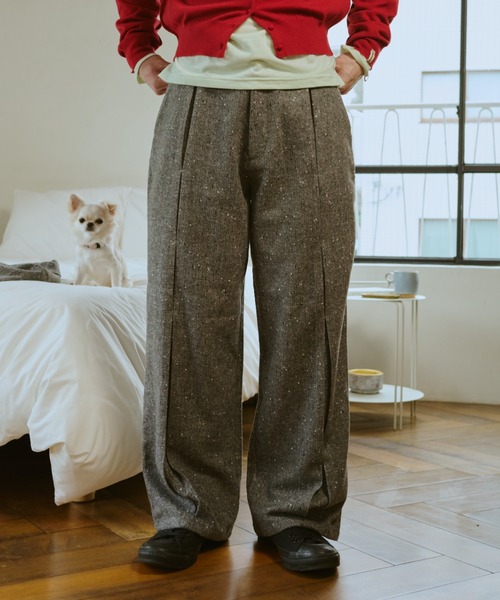 common gull products.(コモンガルプロダクツ)の「灯り待ちのパンツ(スラックス・レディース・グレー系/ベージュ系/ダークブラウン系・LARGE/MEDIUM/SMALL)」の4枚目の写真
