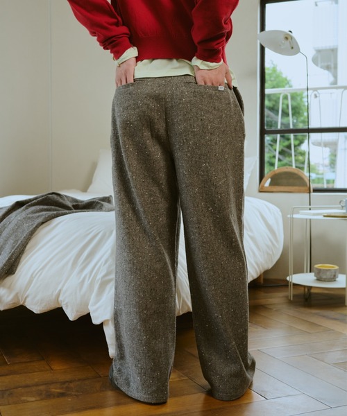 common gull products.(コモンガルプロダクツ)の「灯り待ちのパンツ(スラックス・レディース・グレー系/ベージュ系/ダークブラウン系・LARGE/MEDIUM/SMALL)」の11枚目の写真