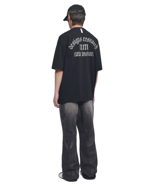 NOMANUAL(NOMANUAL)の「R.V ARCH LOGO T-SHIRT - BLACK(Tシャツ/カットソー・レディース・その他・LARGE/X-LARGE/SMALL/MEDIUM)」の4枚目の写真