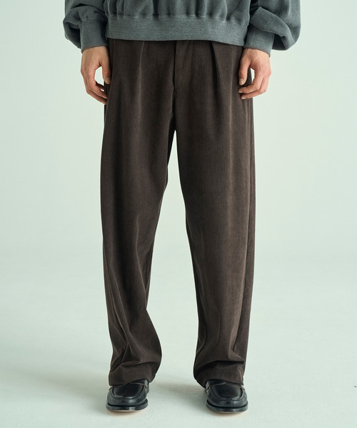 VICTIM(ヴィクティム)の「VICTIM ヴィクティム / CORDUROY EASY PANTS セットアップコーデュロイイージーパンツ / VTM-25-P-104(その他パンツ・メンズ・ブラック/ブラウン/ネイビー・1/2/3)」の2枚目の写真