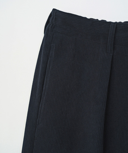 VICTIM(ヴィクティム)の「VICTIM ヴィクティム / CORDUROY EASY PANTS セットアップコーデュロイイージーパンツ / VTM-25-P-104(その他パンツ・メンズ・ブラック/ブラウン/ネイビー・1/2/3)」の13枚目の写真