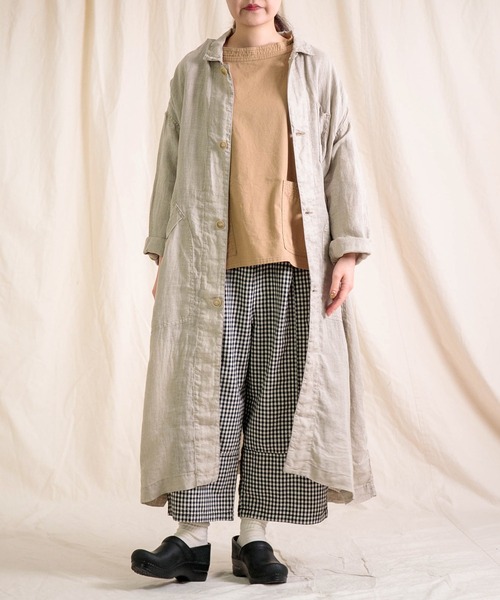 Brocante（ブロカント）の「[Brocante / ブロカント] リネン先染ガーゼ ジャルダンコート（ステンカラーコート・レディース・ベージュ・2）」の5枚目の写真