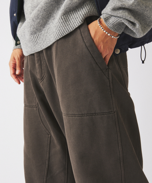 JOURNAL STANDARD relume（ジャーナルスタンダード　レリューム）の「ループスウェット ダブルニー イージーパンツ（スウェットパンツ・メンズ・グレー/カーキ/ブラウン・SMALL/MEDIUM/LARGE）」の15枚目の写真