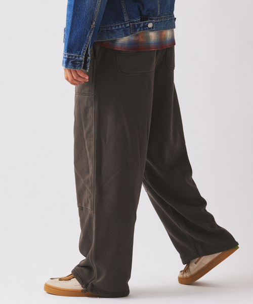 JOURNAL STANDARD relume（ジャーナルスタンダード　レリューム）の「ループスウェット ダブルニー イージーパンツ（スウェットパンツ・メンズ・グレー/カーキ/ブラウン・SMALL/MEDIUM/LARGE）」の18枚目の写真