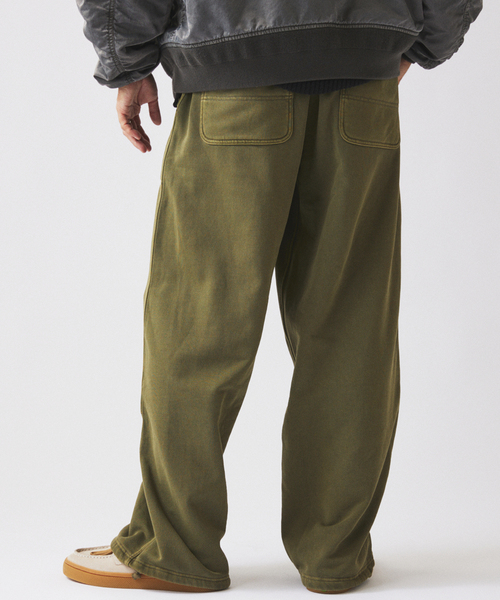 JOURNAL STANDARD relume（ジャーナルスタンダード　レリューム）の「ループスウェット ダブルニー イージーパンツ（スウェットパンツ・メンズ・グレー/カーキ/ブラウン・SMALL/MEDIUM/LARGE）」の13枚目の写真