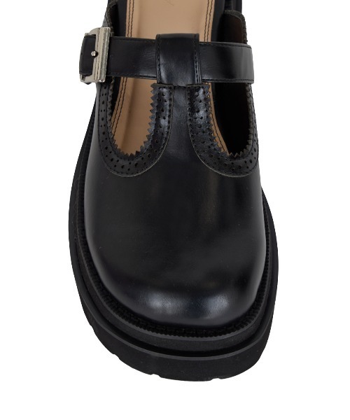 Ameri（アメリ）の「BROGUE SLIDE LOAFER（ローファー・レディース・ブラウン/アイボリー/ブラック・SMALL/MEDIUM/LARGE）」の19枚目の写真