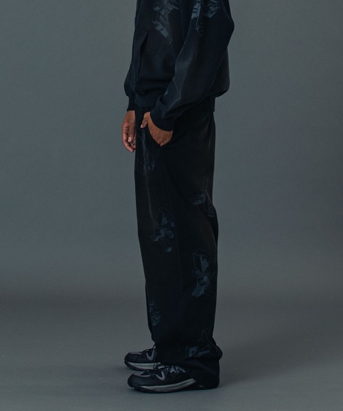 XLARGE（エクストララージ）の「GEOMETRIC SWEAT PANTS（スウェットパンツ・メンズ・ブラック/ベージュ/ネイビー・S/M/L/XL）」の16枚目の写真