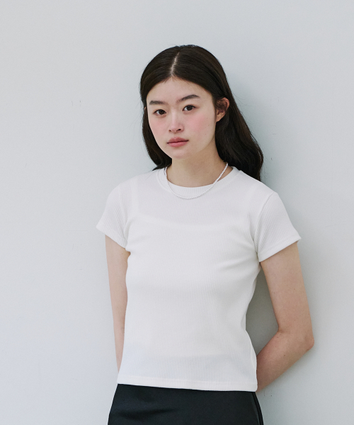 YUPPE(ヨッペ)の「GOLGI LINE T-SHIRT_WHITE(Tシャツ/カットソー・レディース・その他・SMALL/MEDIUM)」の2枚目の写真