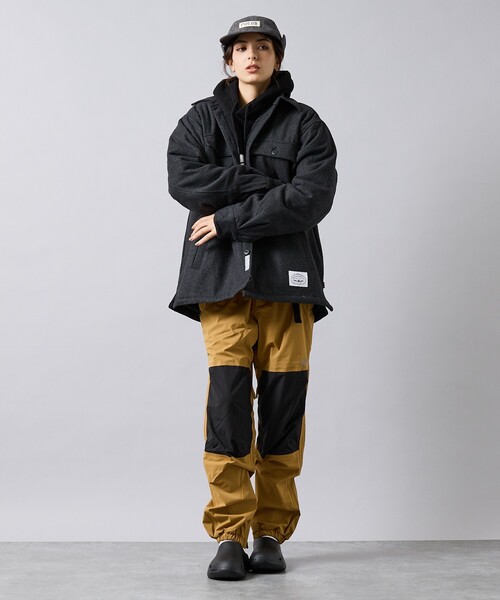 POLeR（ポーラー）の「【POLER / ポーラー】 INSULATED WOOL OVERSHIRT / メルトンウールオーバーシャツジャケット（シャツ/ブラウス・メンズ・ブラック・L/M）」の4枚目の写真