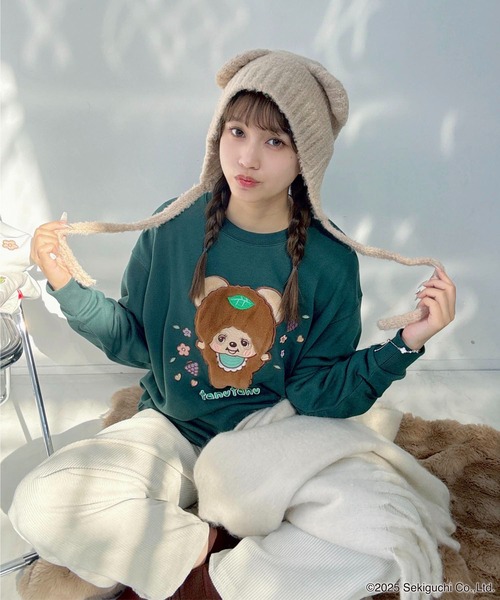 AS KNOW AS plus(アズノゥアズプラス)の「♪アクリルキーホルダー付き モンチッチフレンズスウェットプルオーバー【 Monchhichi / モンチッチ 】(スウェット・レディース・チャコールグレー/アイボリー/オートミール/ダークグリーン・FREE)」の6枚目の写真