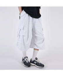 UMM（ウム）の「膝ピンタックバミューダパラシュートパンツ 3COLOR（その他パンツ）」