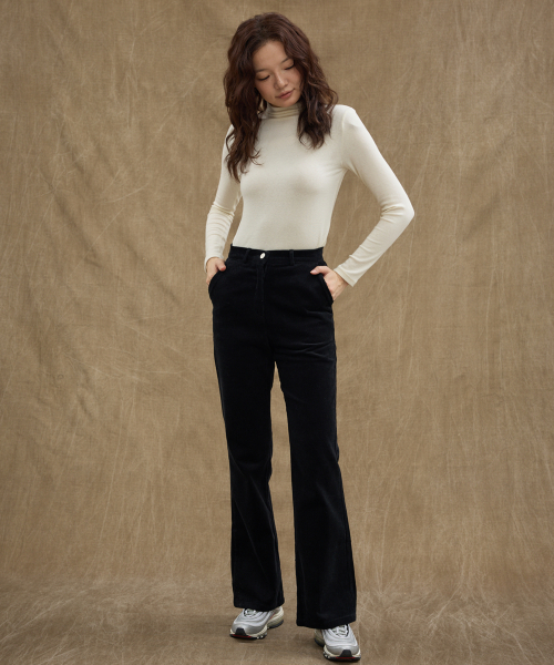 manavis7（マナビスセブン）の「コーデュロイブーツカットパンツ[ブラック]（スラックス・レディース・ブラック・MEDIUM/SMALL）」の3枚目の写真
