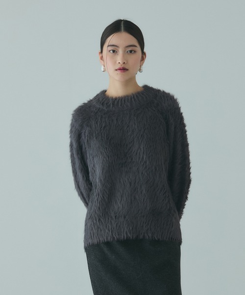 VICKY(ビッキー)の「カーブヘムシャギーニットプルオーバー≪手洗い可能≫(ニット/セーター・レディース・ピンク/ダークグレー/ブラウン/グリーン・M)」の2枚目の写真