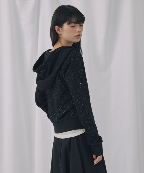 Unblend(アンブレンド)の「【Unblend】ラメ裏毛 ショート丈 ジップパーカー<セットアップ対応>(パーカー・レディース・ブラック/杢グレー/ブラウン・FREE)」の20枚目の写真