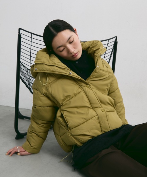 セール】エアリーフーディーライトジャケット（ダウンジャケット