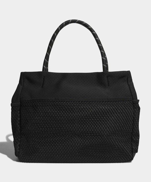 adidas（アディダス）の「マストハブ トートバッグ シーズナル / アディダス adidas（トートバッグ・メンズ・ブラック/ベージュ・FREE）」の3枚目の写真