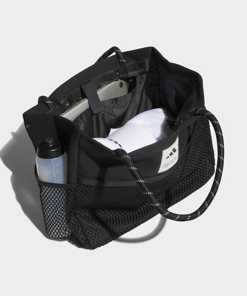 adidas（アディダス）の「マストハブ トートバッグ シーズナル / アディダス adidas（トートバッグ・メンズ・ブラック/ベージュ・FREE）」の5枚目の写真