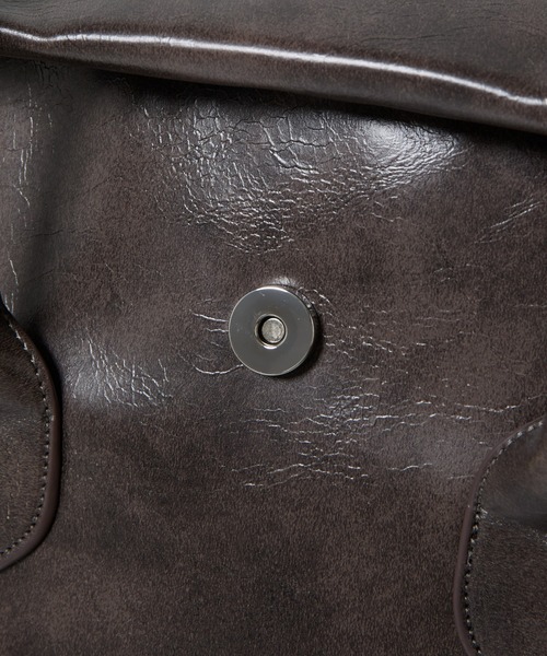 COLONY 2139（コロニートゥーワンスリーナイン）の「コンパクトフラップハンドバッグ（ハンドバッグ・レディース・ブラウン/ブラック・FREE）」の22枚目の写真