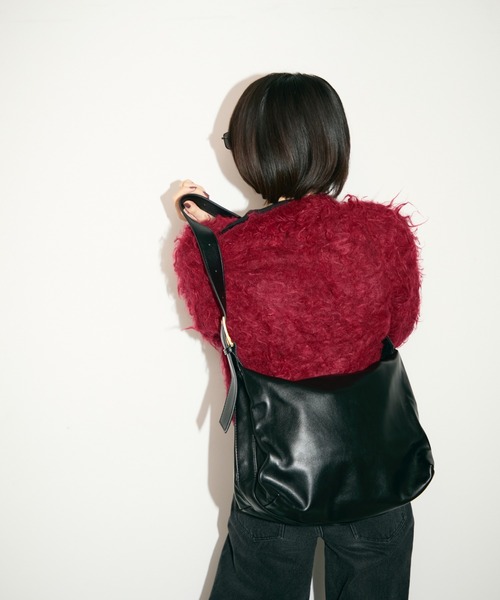 TONER（トナー）の「ワンショルダーレザーバッグ/ロゴプレート付き（ショルダーバッグ・レディース・ブラック/ブラウン/レッド・FREE）」の6枚目の写真