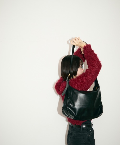 TONER（トナー）の「ワンショルダーレザーバッグ/ロゴプレート付き（ショルダーバッグ・レディース・ブラック/ブラウン/レッド・FREE）」の12枚目の写真