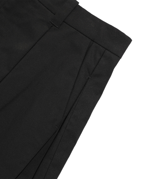 NICE GHOST CLUB（ナイスゴーストクラブ）の「DOUBLE PLEATS SHORTS_BLACK(NG2FMUPA60A)（その他パンツ・レディース・ブラック・S/M/L）」の4枚目の写真