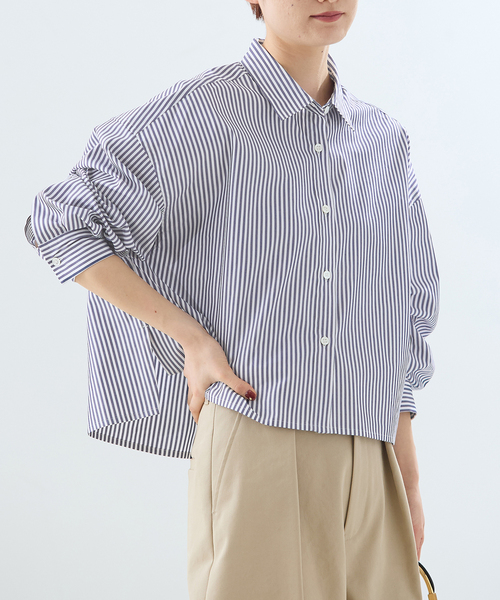 journal standard L'essage（ジャーナルスタンダードレサージュ）の「【金子綾さん着用】刺繍ショートシャツ（シャツ/ブラウス・レディース・グレー/ネイビー/ブルー系その他・FREE）」の3枚目の写真