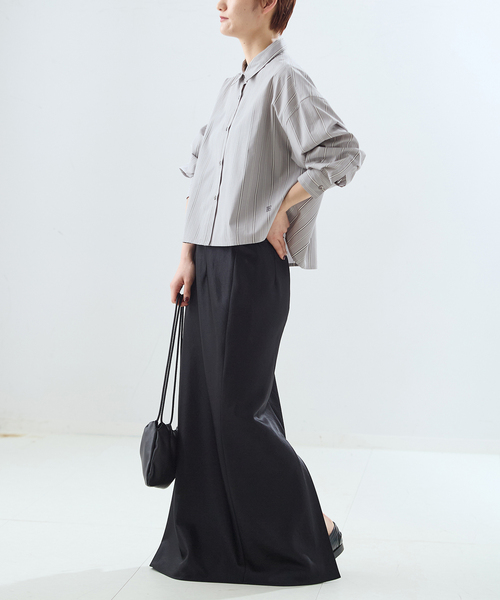 journal standard L'essage（ジャーナルスタンダードレサージュ）の「【金子綾さん着用】刺繍ショートシャツ（シャツ/ブラウス・レディース・グレー/ネイビー/ブルー系その他・FREE）」の5枚目の写真