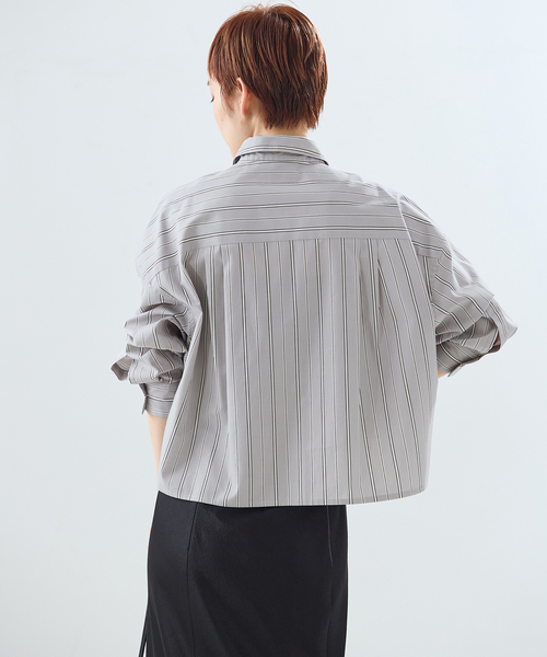 journal standard L'essage（ジャーナルスタンダードレサージュ）の「【金子綾さん着用】刺繍ショートシャツ（シャツ/ブラウス・レディース・グレー/ネイビー/ブルー系その他・FREE）」の7枚目の写真