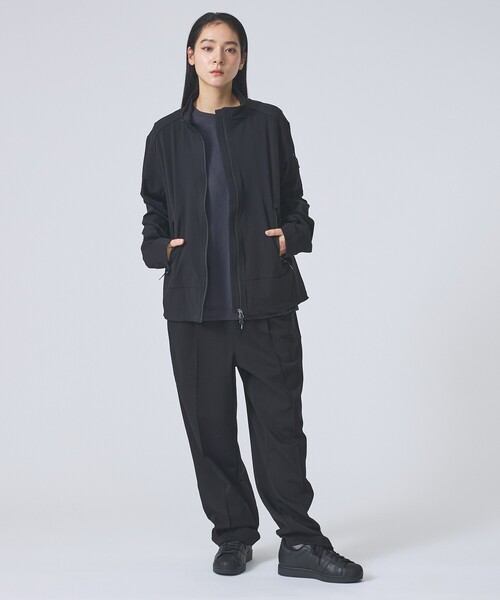 Pyrenex(ピレネックス)の「【PYRENEX / ピレネックス】HMX008 / LANE/ソフトシェルジャケット/スタンドカラー/ユニセックス(ブルゾン・メンズ・ブラック/ライトベージュ・L/M/S)」の3枚目の写真