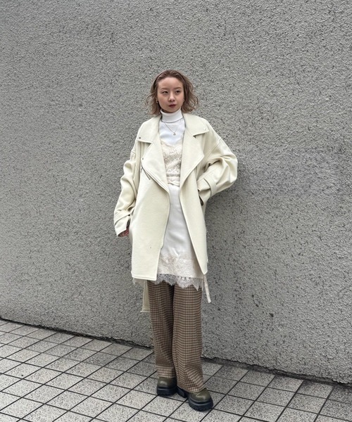 Ameri（アメリ）の「SATIN LACE LAYERED PANTS（スラックス・レディース・ベージュ/ネイビー・MEDIUM/SMALL）」の14枚目の写真
