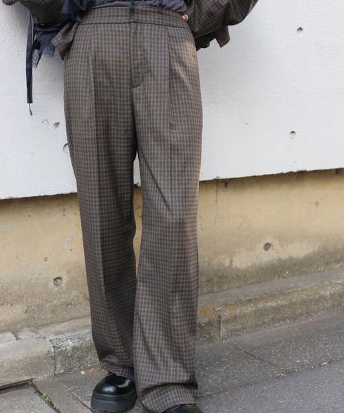 Ameri（アメリ）の「SATIN LACE LAYERED PANTS（スラックス・レディース・ベージュ/ネイビー・MEDIUM/SMALL）」の17枚目の写真