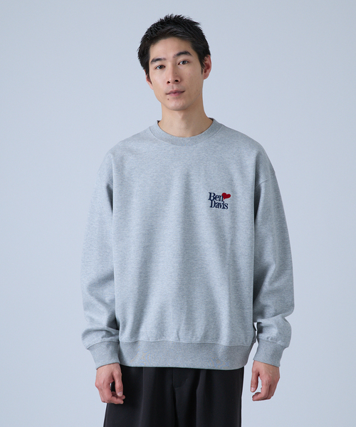 BEN DAVIS(ベンデイビス)の「【BEN DAVIS / ベンデイビス】別注 Heart LOGO CREW(スウェット・メンズ・ネイビー/グレー/ブラック/グリーン・LARGE/MEDIUM)」の3枚目の写真