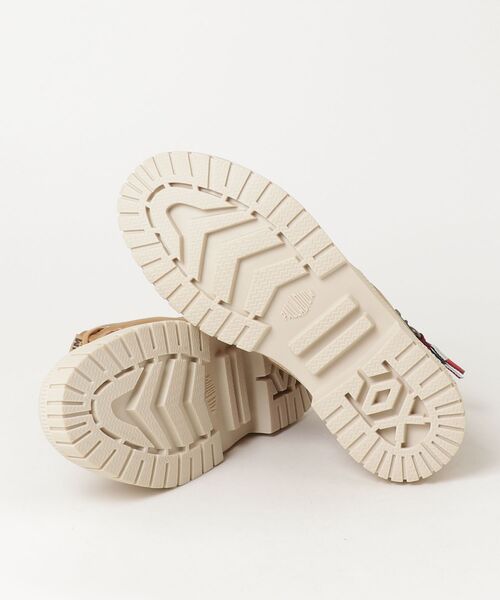 PALLADIUM（パラディウム）の「SP20 HI TECH OUTZIP サイドジップ ハイカット シューズ ユニセックス（スニーカー・メンズ・ホワイト/ベージュ系その他/ブラック・29cm/25.5cm/25cm/24.5cm/24cm/23.5cm/23cm/28cm/27.5cm/27cm/26.5cm/26cm/22.5cm）」の10枚目の写真