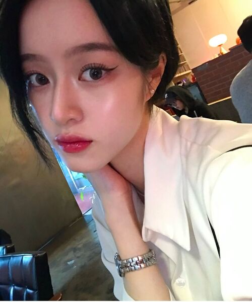 HAS（ハズ）の「[SLIVER925] LV010 8mm Simple pearl earrings（ピアス（両耳用）・レディース・その他・FREE）」の2枚目の写真