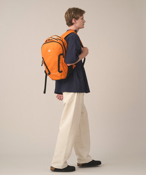 DANTON（ダントン）の「Cordura Canvas Daypack〈CORNEILLE 18〉（バックパック/リュック・レディース・オレンジ/ダークグレー/グレイッシュベージュ/ブルー系その他5/ブラック・-）」の8枚目の写真